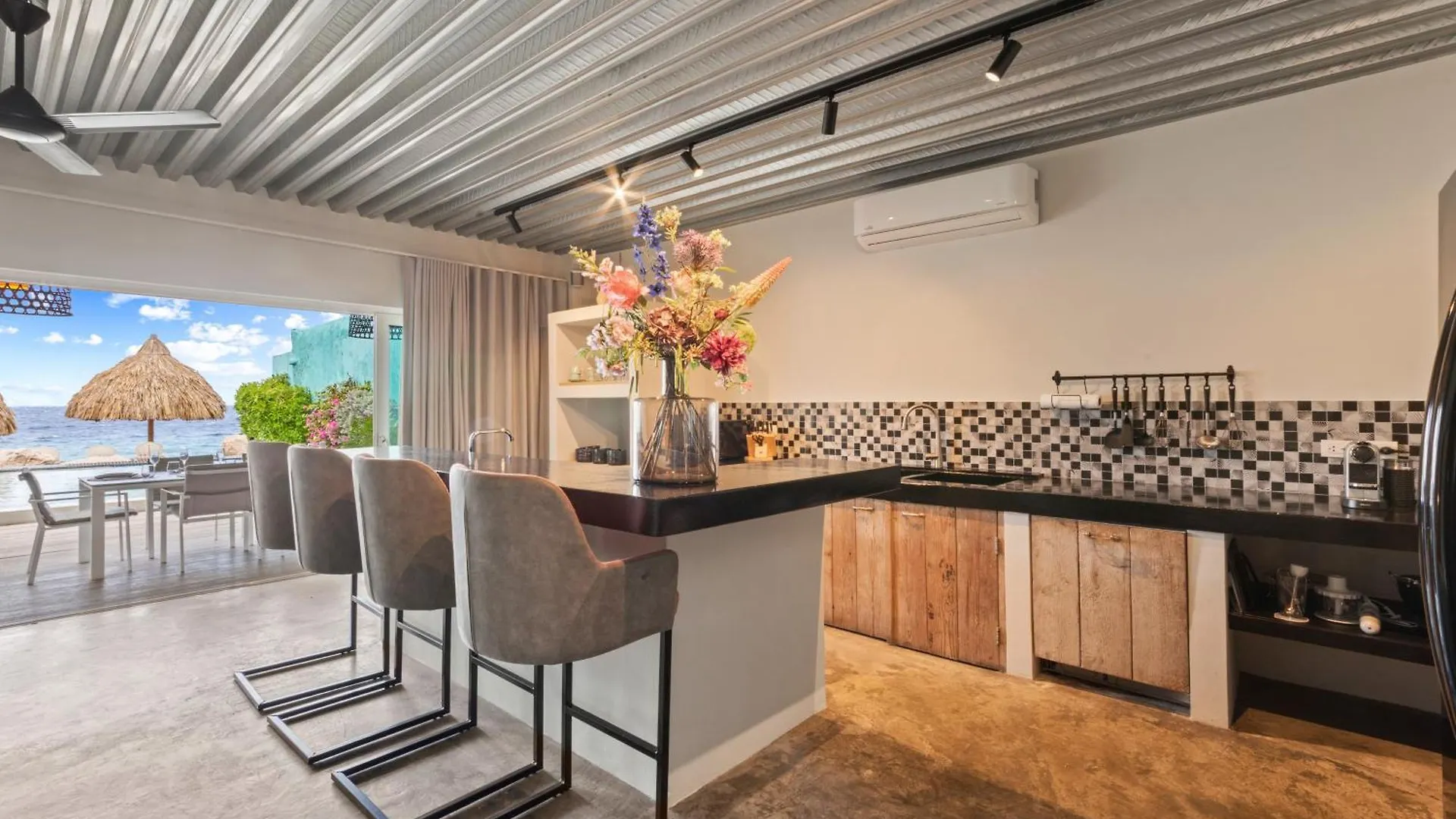 City Apartment