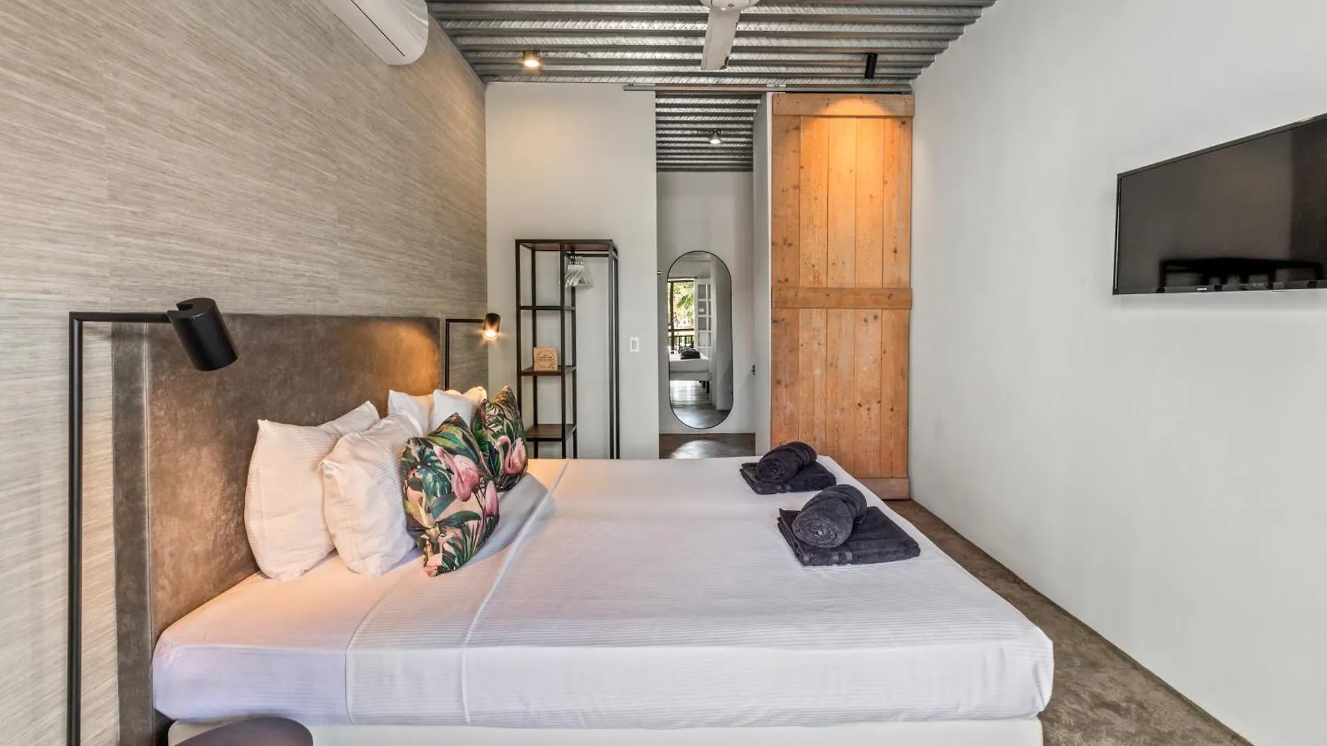 City Apartment
